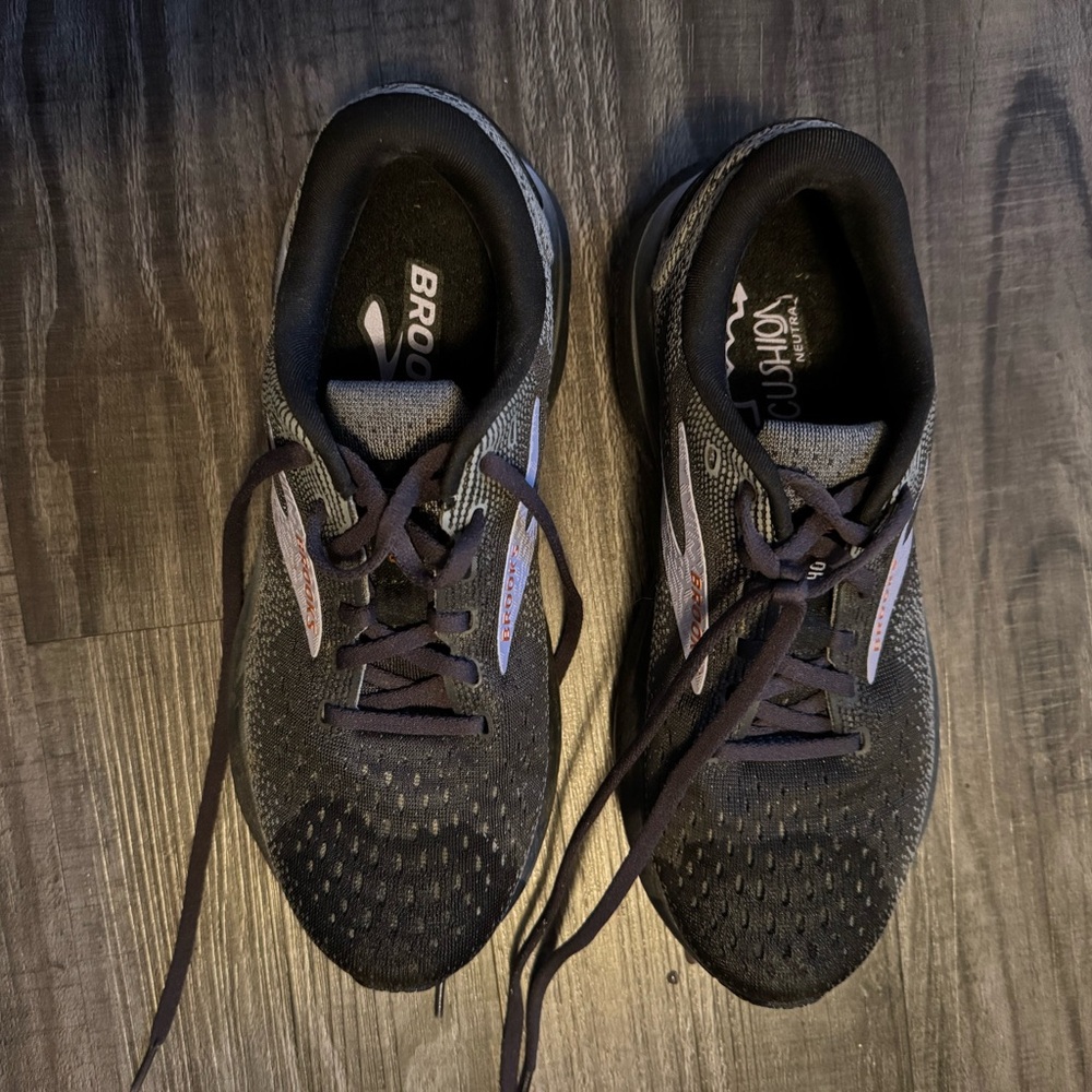 Brooks Ghost 16 size 8